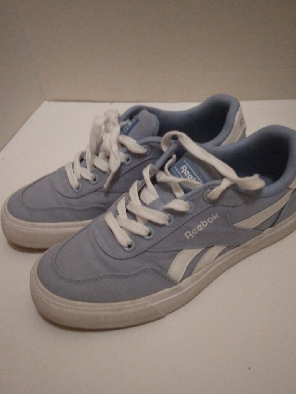 Reebok Club C sneakers size 7